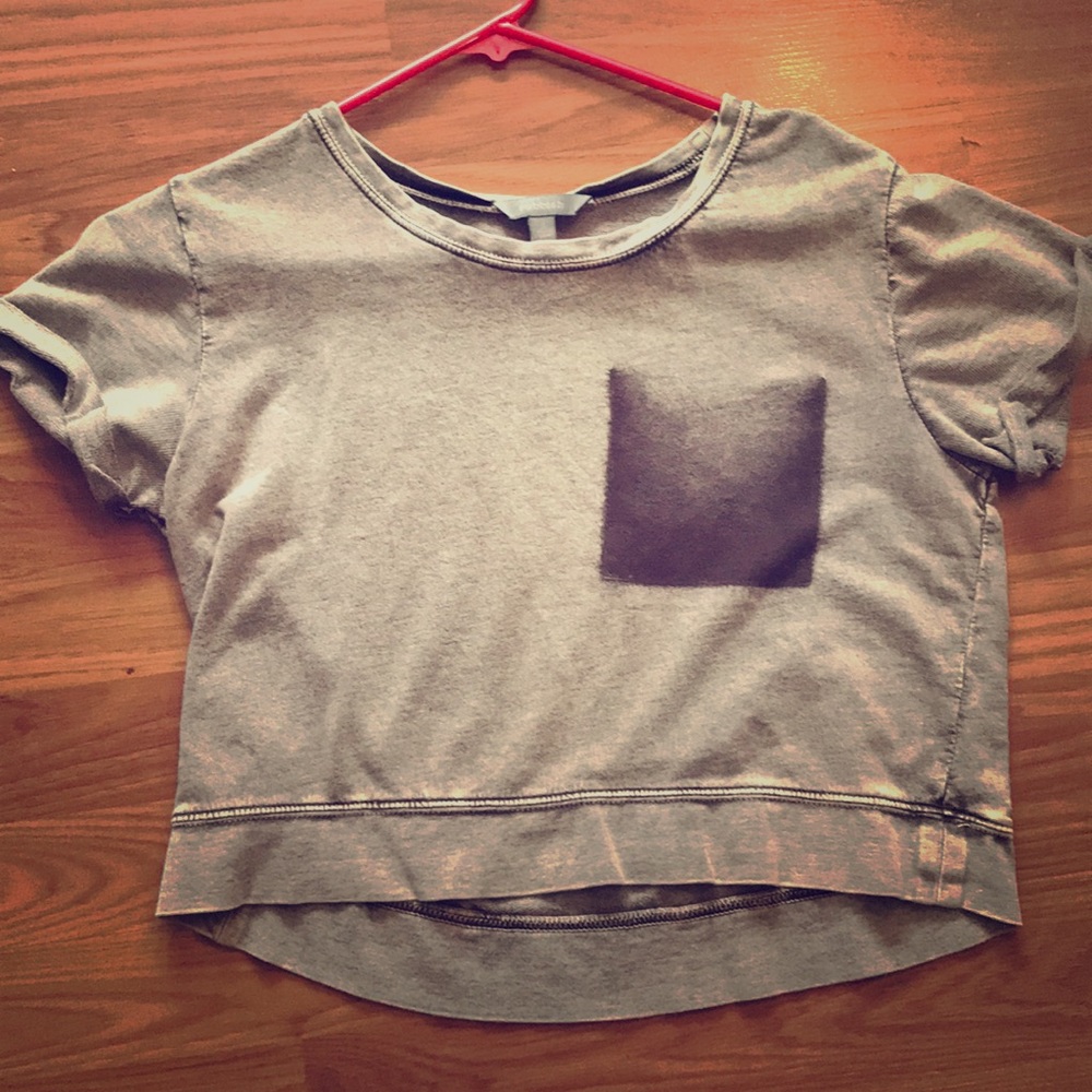 Crop top